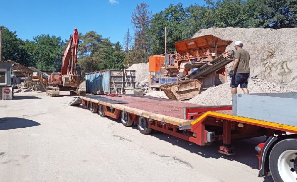 A-Z Dirt Guys - 4096-3072-max.jpg