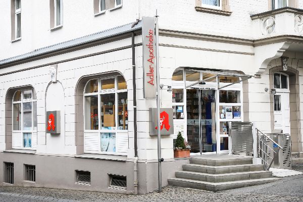 Adler-Apotheke - Aussenansicht der Adler-Apotheke