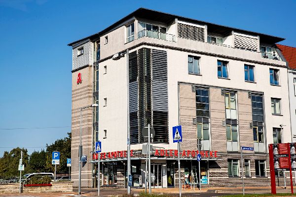 Adler-Apotheke - Aussenansicht der Adler-Apotheke