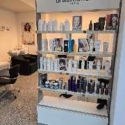 Adriano Haarstudio Friseur in Düsseldorf La Biosthetique - Adriano Haarstudio Friseur Düsseldorf - La Biosthetique
