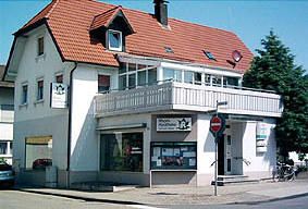 Ahorn-Apotheke Muggensturm - Aussenansicht der Aho …