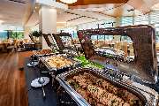 AHORN Panorama Hotel Oberhof - Vielfältiges Abendbuffet im Halbpensionsrestaurant Bergkristall
