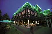 AHORN Waldhotel Altenberg - Aussenansicht bei Nacht
