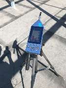 akustik & ton Heiner Rüschoff - Schwingungsmessungen auf dem Dach einer Hochschule