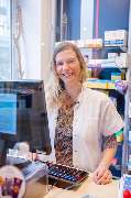 Alaska-Apotheke - 20230302_Elde-Apotheke-4-Arbeitsbereiche_062.jpeg