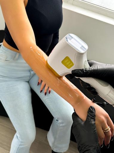 Allys Kosmetik - GALLERY
