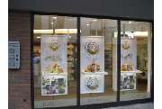 Almuth Berghs Mauritius-Apotheke - GALLERY
