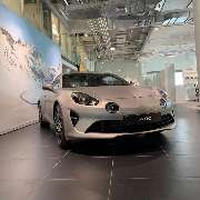 Alpine Store Stuttgart - GALLERY