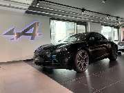 Alpine Store Stuttgart - GALLERY