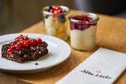 Alster Liebe Kantine - GALLERY