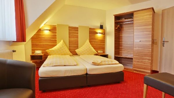 Andreas Dongus Hotel Krone - GALLERY
