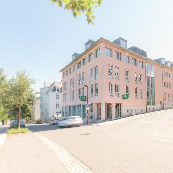 AOK PLUS - Filiale Auerbach - GALLERY