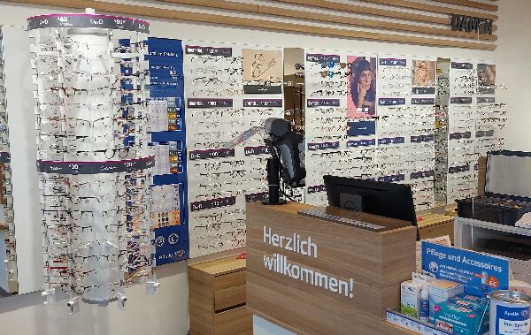 Apollo-Optik - Müllheim - Werderstr. - GALLERY
