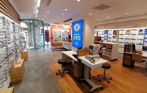 Apollo-Optik - Zeitz - Roßmarkt - GALLERY