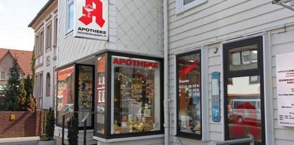 Apotheke Hohenhameln - Aussenansicht der Apotheke  …