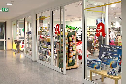 Apotheke im Gesundheitszentrum - Aussenansicht der …