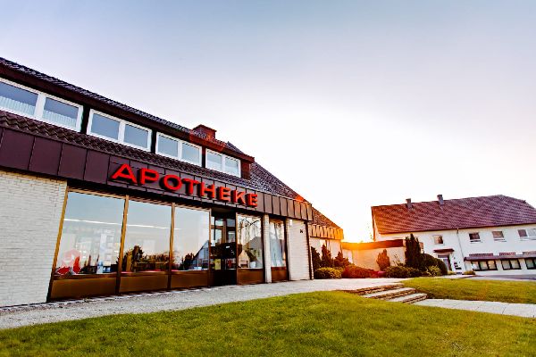 Apotheke in Levern - Aussenansicht der Apotheke in …