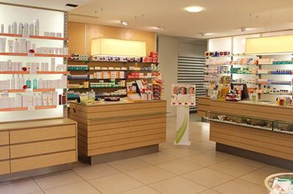 Apotheken Spitzbart - Aussenansicht der Apotheken  …