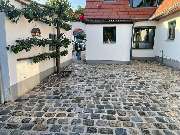 Arber Garten- und Landschaftsbau e.K. - Kopfsteinpflaster bunt