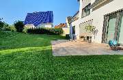 Arber Garten- und Landschaftsbau e.K. - Terrasse und Rollrasen beim Neubau