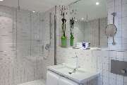 art'otel Berlin Mitte, Powered by Radisson Hotels - Bathroom Art Room