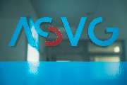 ASVG GmbH - ASVG GmbH - Situationsbilder im Büro. Türe mit Logo.