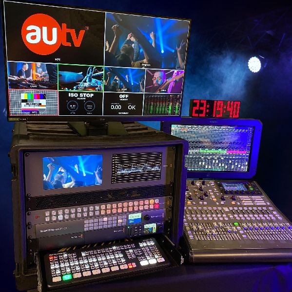 au-tv - GALLERY