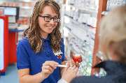 AVIE Dever-Park Apotheke - Kundenservice