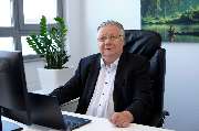 AXA & DBV Versicherung Stiefele GmbH in Stuttgart - Kundenbetreuuer Walter Noel - AXA Versicherung Stiefele GmbH - Kfz-Versicherung in Stuttgart
