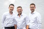 AXA Versicherung Link oHG in Ettlingen - Gruppenfoto Juli 2024, AXA AXA Generalvertretung Link oHG seit 1962 aus Ettlingen