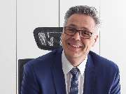 AXA Versicherung Neugebauer GmbH & Co. KG in Leverkusen - Agenturinhaber Oliver Fadel - AXA Versicherung Neugebauer GmbH & Co. KG - Kfz Versicherung in Leverkusen