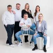 AXA Versicherungsbüro Markus Schwetlick e.K. in Mainburg - Teamfoto - AXA Versicherungsbüro Markus Schwetlick e.K. - Kfz Versicherung in  Mainburg