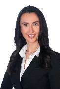 Azra Romano, Selbstständige Finanzberaterin für die Deutsche Bank - GALLERY