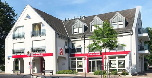 Bad-Apotheke - Aussenansicht der Bad-Apotheke