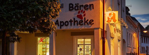 Bären-Apotheke - Aussenansicht der Bären-Apotheke