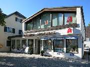 Bahnhof-Apotheke - Aussenansicht der Bahnhof-Apotheke