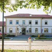 Bahnhof-Erzingen, hotel, coffee & more