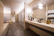 Barry's Berlin - Barry's Berlin - Locker Room