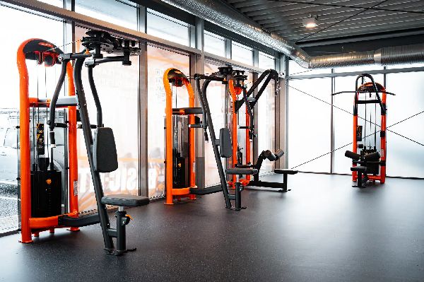 Basic-Fit 24/7 - GALLERY
