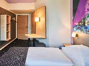 B&B HOTEL Frankfurt-Niederrad - GALLERY