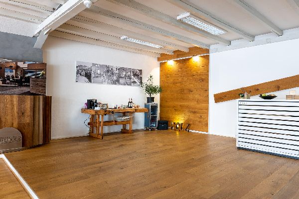 Bembé Parkett - GALLERY