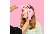 Benefit Cosmetics BrowBar Douglas München - GALLERY
