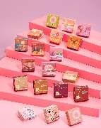 Benefit Cosmetics BrowBar Douglas München Hanauer Straße - GALLERY