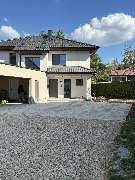 Berisha Bau - IMG_4019.jpeg