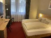 Best Western Comfort Business Hotel - Guest room