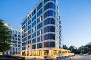 Best Western Hotel Airport Frankfurt - Exterior view by night