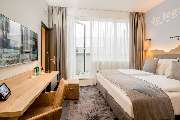 Best Western Hotel Arabellapark Muenchen - business room with balcony