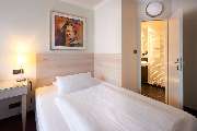 Best Western Hotel Hamburg International - Guest room