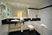 Best Western Hotel Zur Post - Guest room bath
