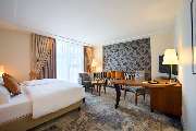 Best Western Plus Arosa Hotel - Guest room bath